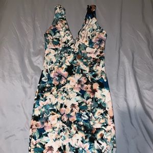 FOREVER 21 mini dress SIZE SMALL. Never worn!